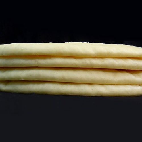 نان نیمه آماده پیتزا